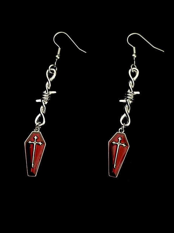 Goth Jewelry Guide: How to Style Septum Rings, Ear Piercings & Crystal Trends | Dream Crystal