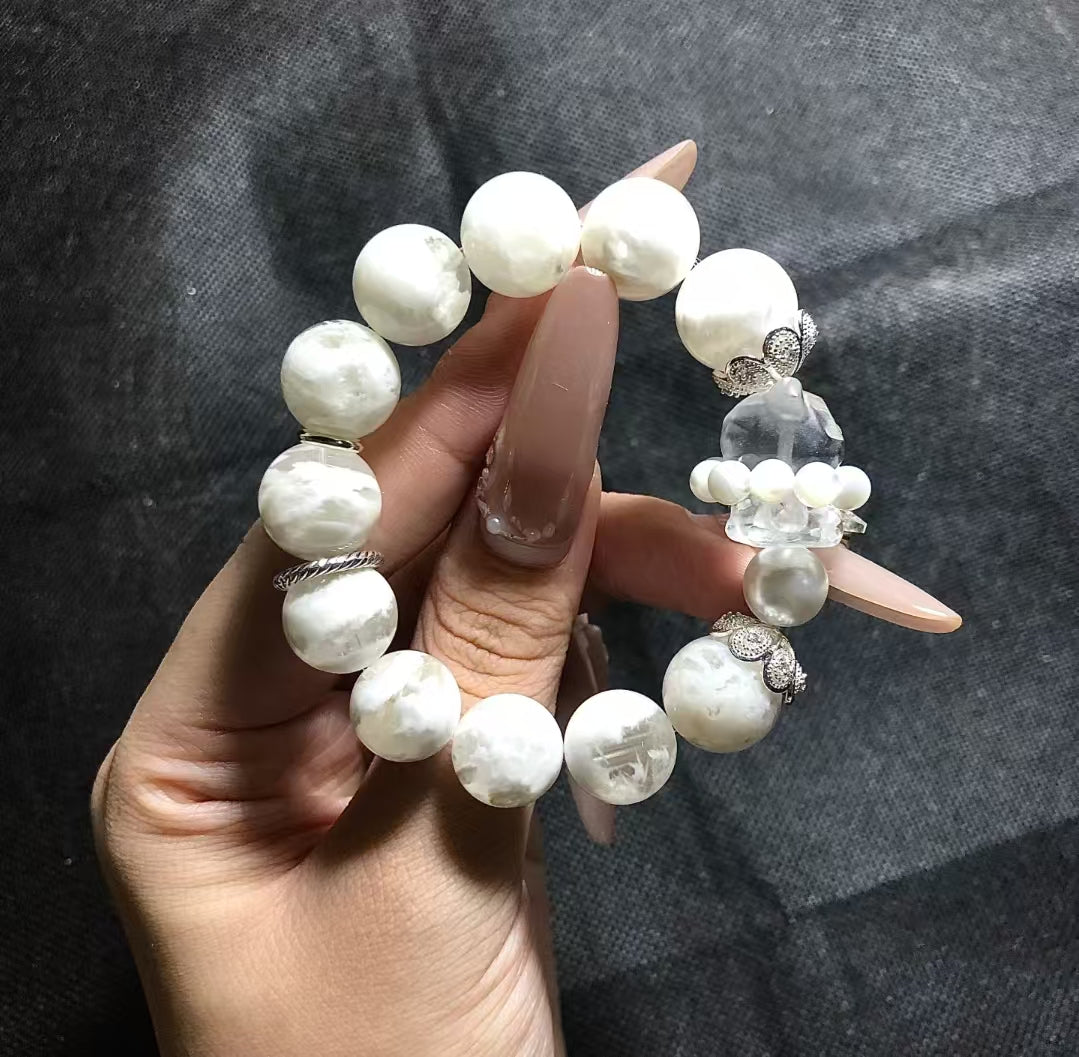 "Polar bear" Crystal bracelet